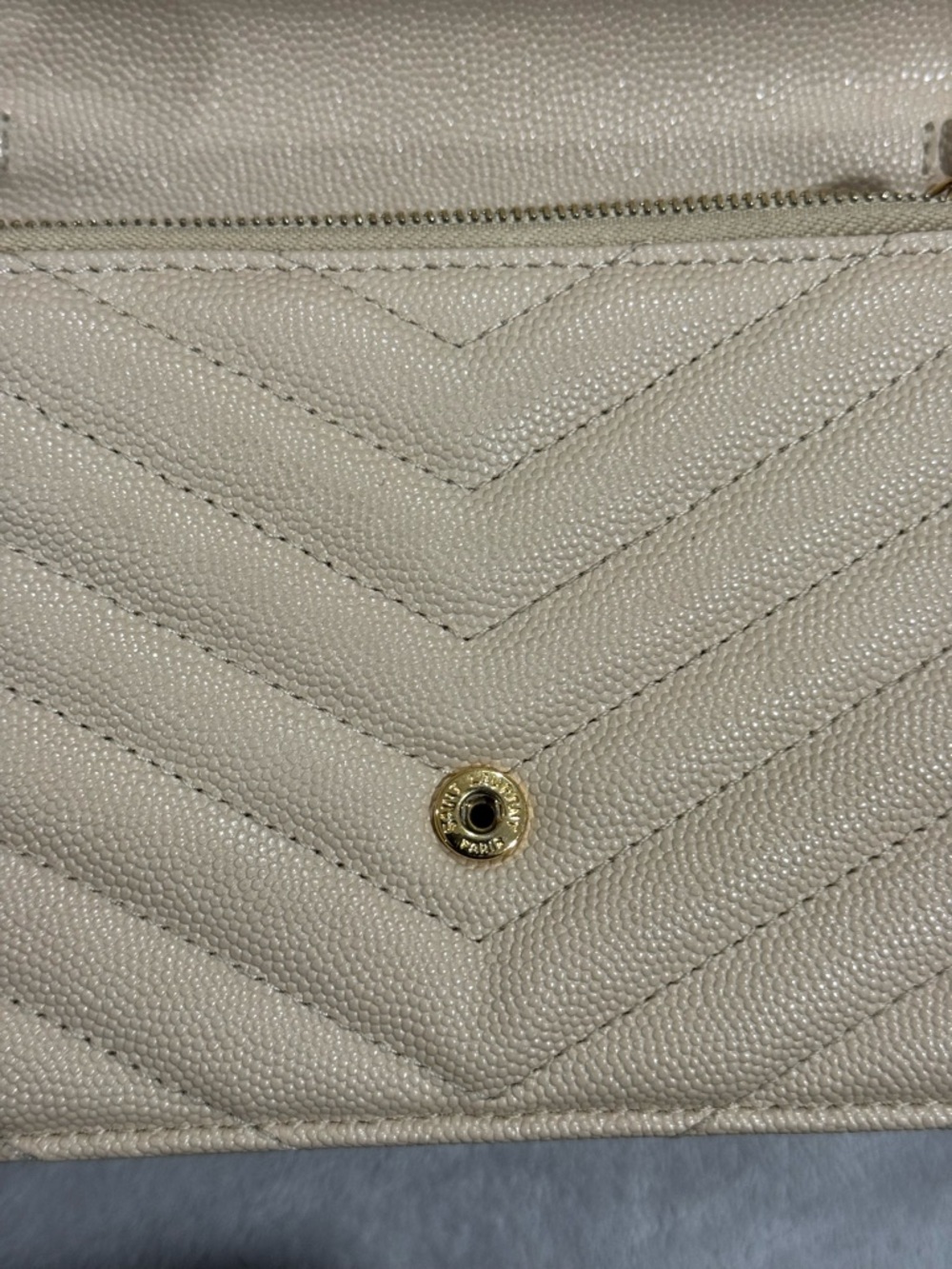 Saint Laurent Cream Quilted Crossbody Bag with Gold Chain - Picture 6 of 6